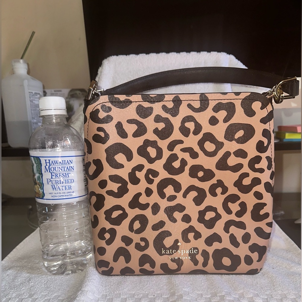 Kate Spade Cheetah print crossbody